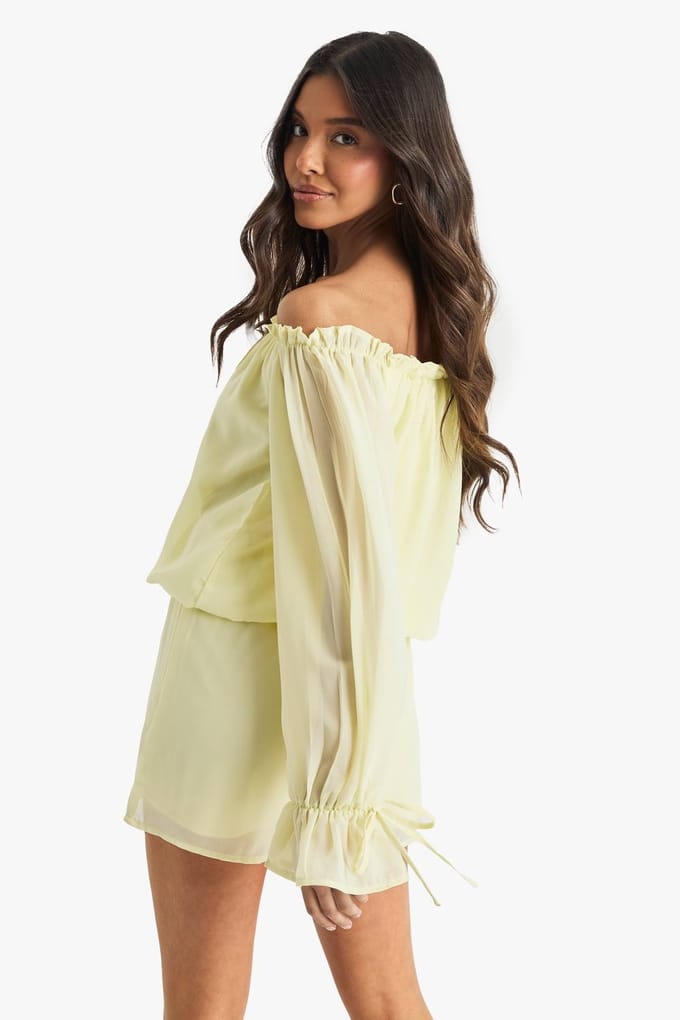 boohoo Dames Chiffon Bardot Playsuit met Lage Taille | Citroen | Maat: 38