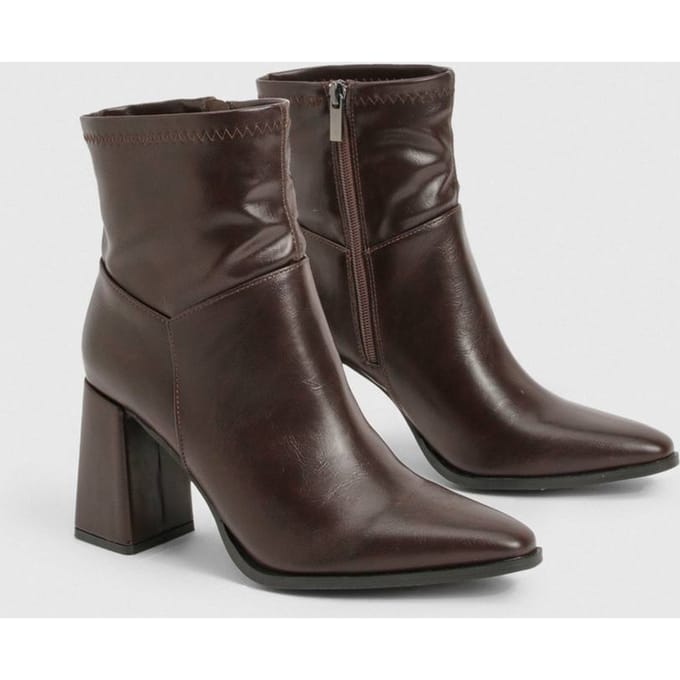 boohoo Dames Sock Flared Heel enkellaarzen | Bruin | Maat: 40