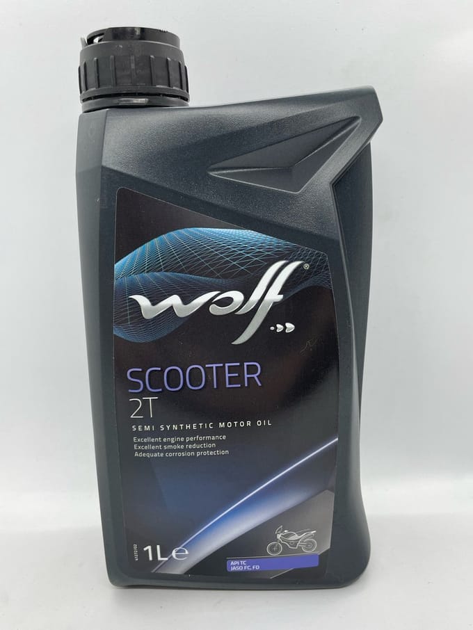 Wolf motor en scooter 2 takt motor olie, semi-synthetisch, 1 ltr
