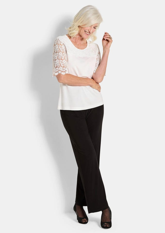 Shirt met expressieve kant - gebroken wit - Gr. 20 van Goldner Fashion