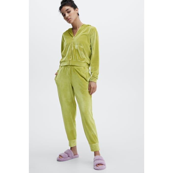 Fabletics Luxe Velour Jogger Golden Leaf Taglia: S REG | Pantaloni da tuta Outlet | Donna | Giallo