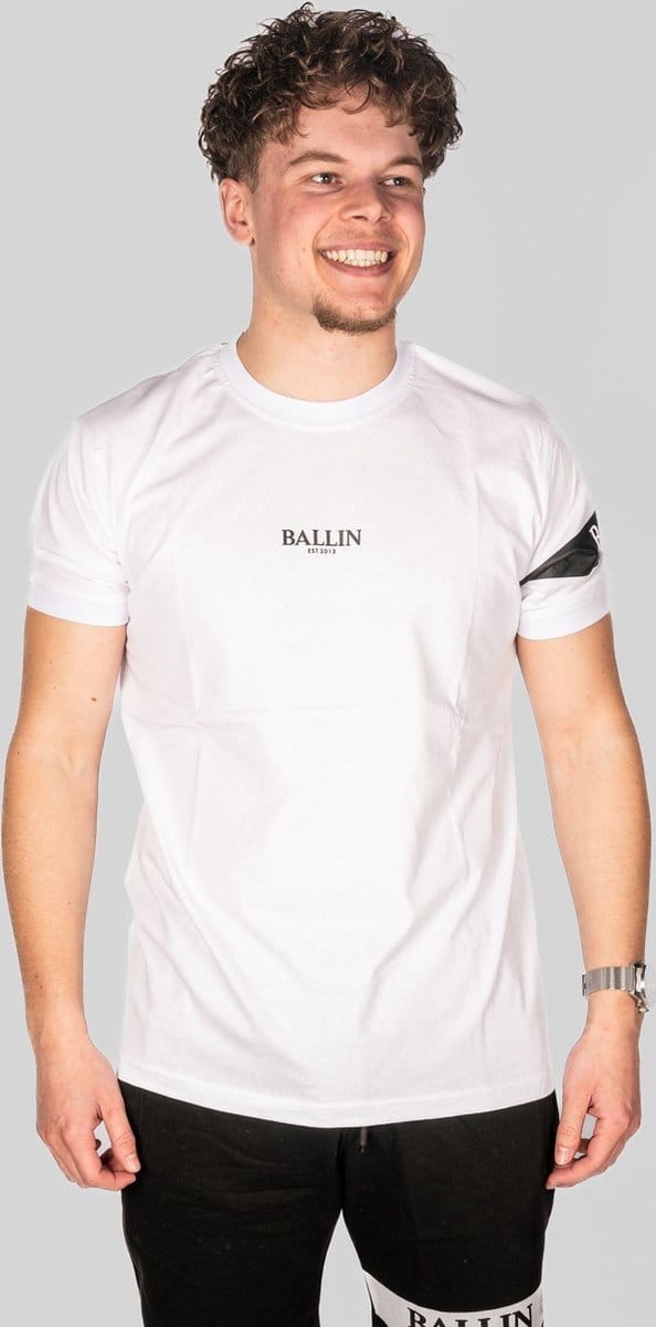 2430 Captain tee
