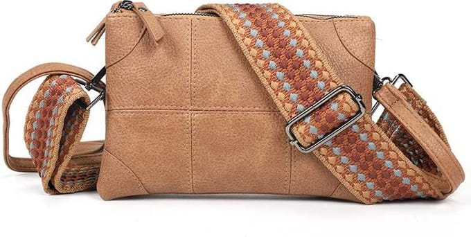 Camel schoudertasje/ clutch Alkmaar | kunstleer | verstelbare | schouderband | bagstrap | i'mdutch