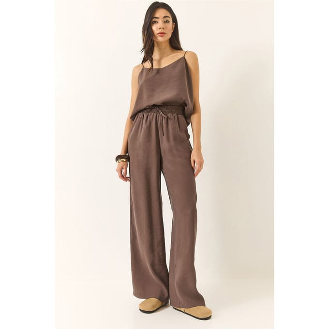 Mouwloze Camisole en Wijde Pantalon Coördinaten Set