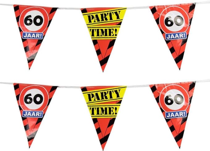 60 jaar vlaggenlijn waarschuwingsborden - 2x - 10m - plastic - feestartikelen - versiering