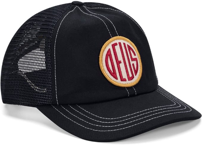 DEUS Pill Trucker - Black