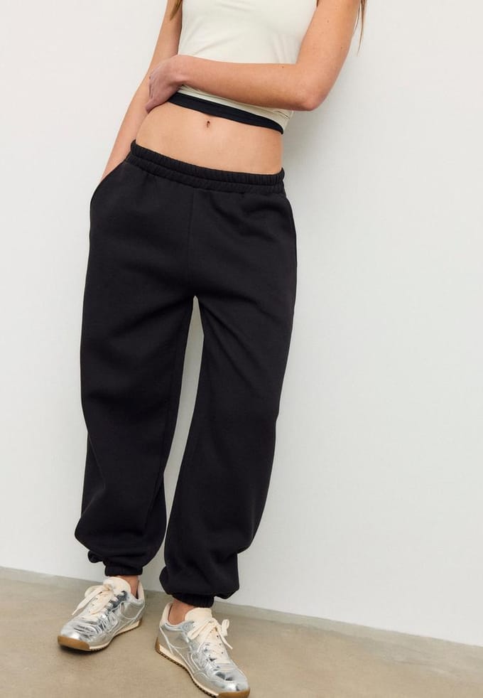 Stradivarius Boyfriend joggingbroek  Zwart M