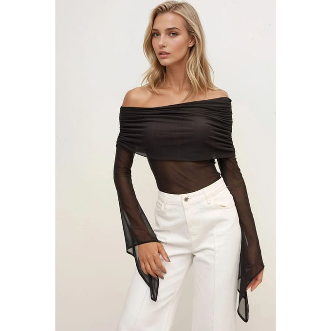 Madonna Kraag Langsleeve Top