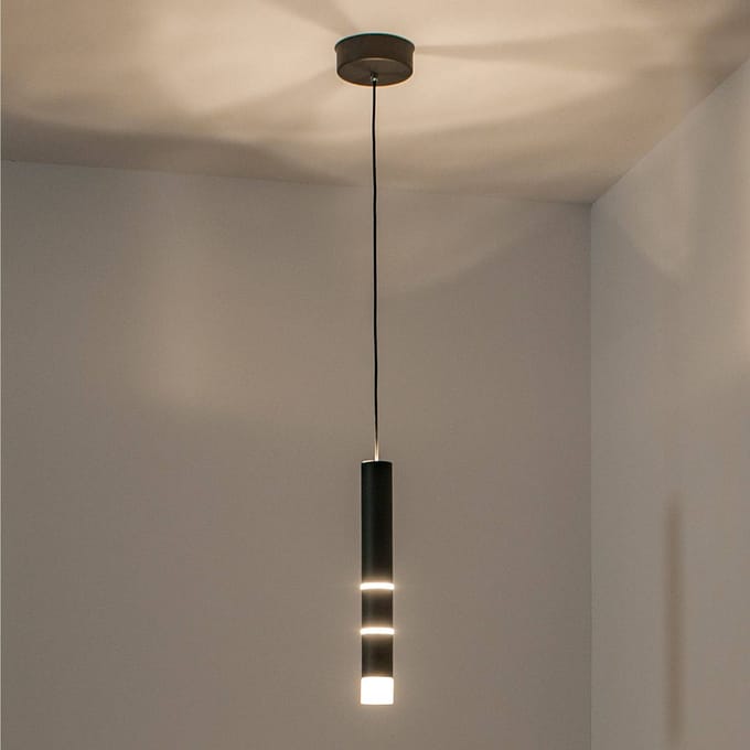 LED hanglamp PURE Vega, cilindervormig, zwart