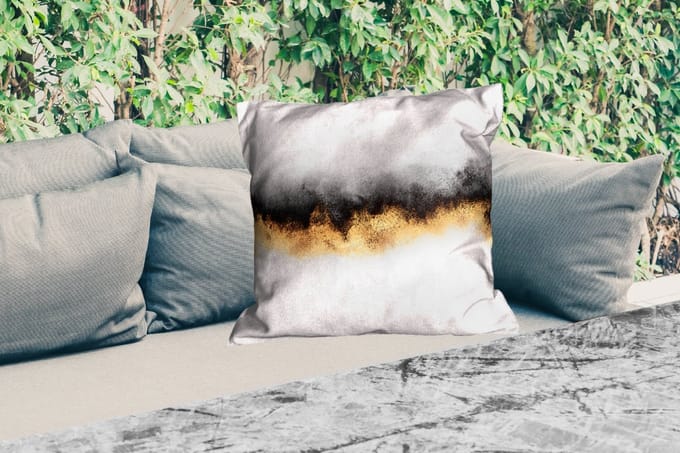 Sierkussen Buiten - Goud - Chic - Abstract - Zwart - Wit - Luxe - 60x60 cm - Weerbestendig
