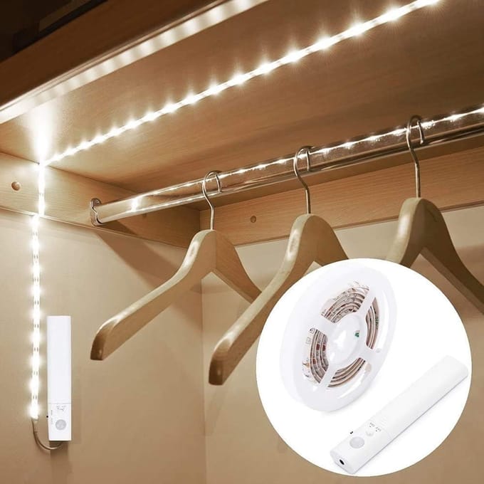 Bewegingssensor Lichtstrip - Nachtlamp Kast - Automatisch Verlichten - PIR Sensor Actief - 1 Meter - Koud Wit
