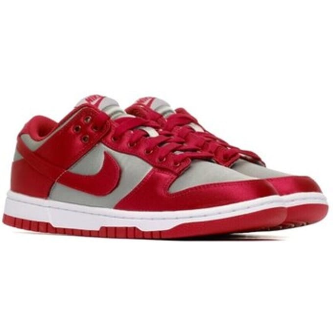 Nike Dunk Low 'UNLV Satin' (W) - Maat 38