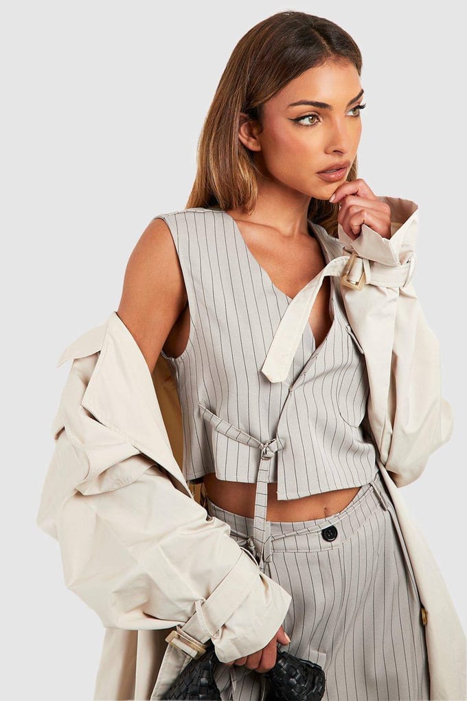 boohoo Dames Pinstripe Wrap Gilet | Grijs | Maat: 36