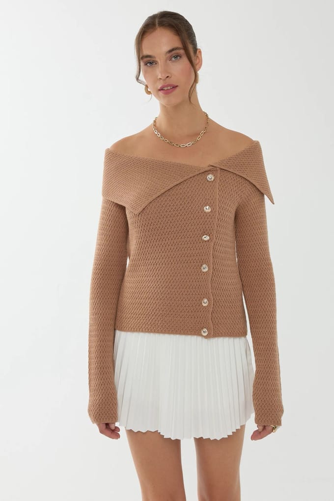 Off-shoulder trui met knoopdetails