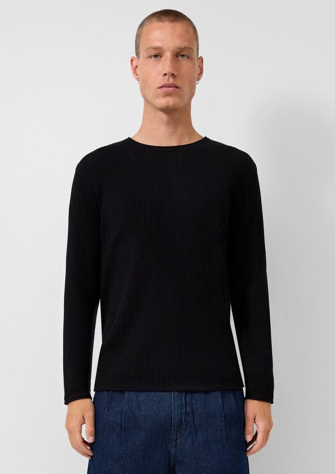 Geverfde gebreide top met gerolde zoom QS Regular Fit