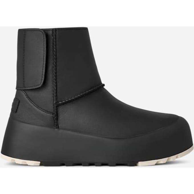 UGG® Classic StreetScape Leather-laars in Black, Maat 37, Leder