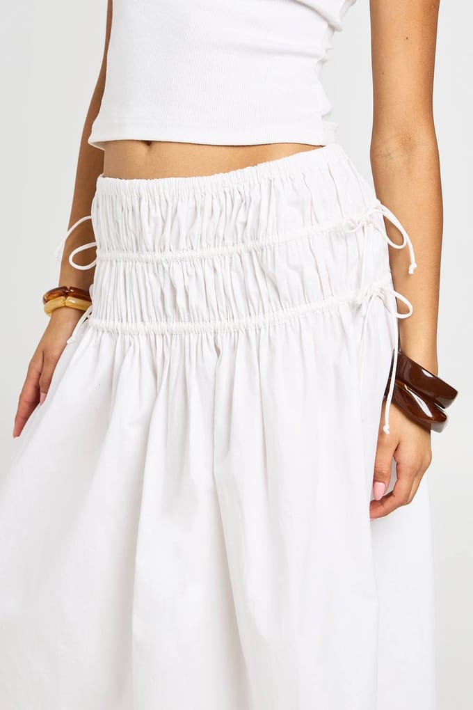 boohoo Dames Poplin Midirok Met Gerimpelde Taille | Wit | Maat: 42
