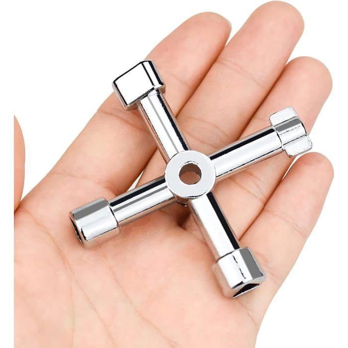 4-weg multifunctionele sleutel van zinklegering – kruis (vierkant, 2 driehoeken, knop) 5,5×5,5 cm (Zilver)
