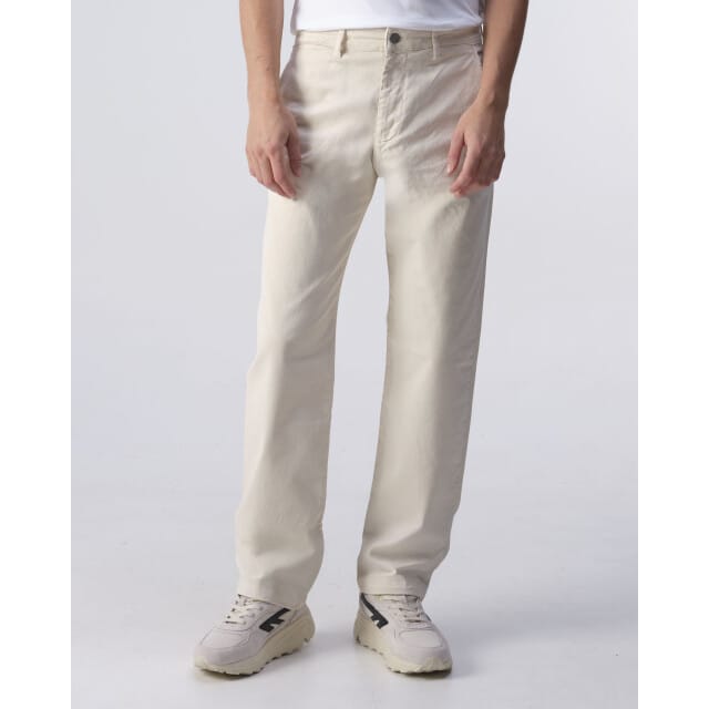 NN07 Chino