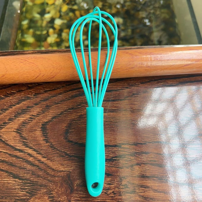 Mini Siliconen Garde - Draagbaar Handheld Eiergereedschap, Klein Formaat, Hittebestendige Keukengarde, Thuis Eierklopper green