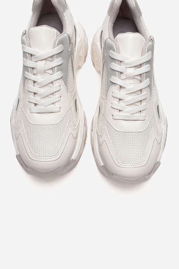 Pleur Fashion Sneaker