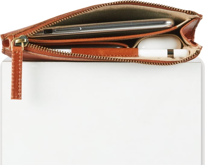 NEGOTIA Alpha - Essential Case - Portemonnee voor Telefoon & Tech essentials - Bruin
