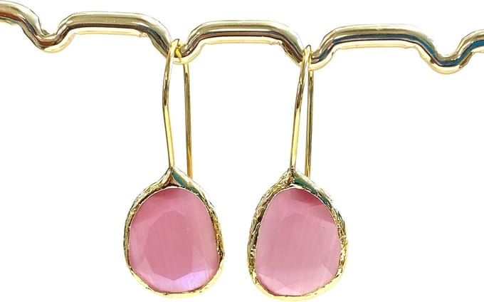 Oorbellen cateye steen roze