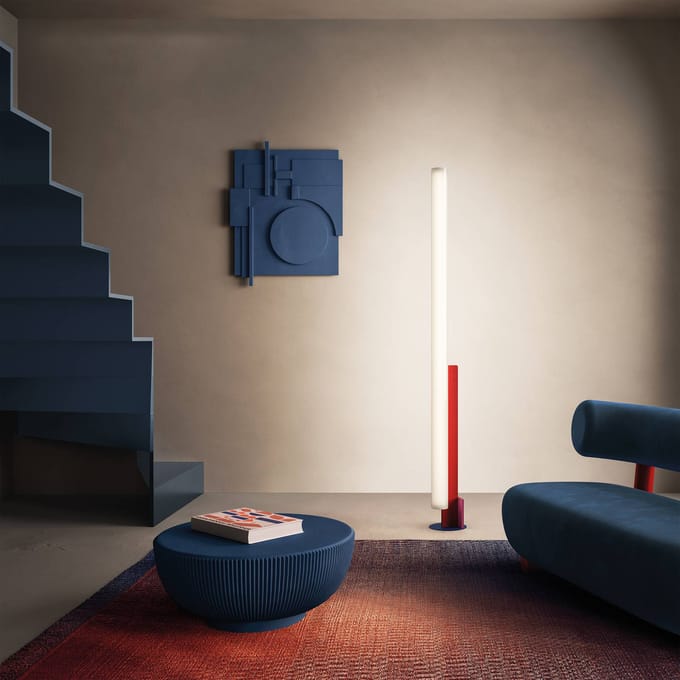 kdln LED vloerlamp Model T, veelkleurig, hoogte 185 cm, dimmer
