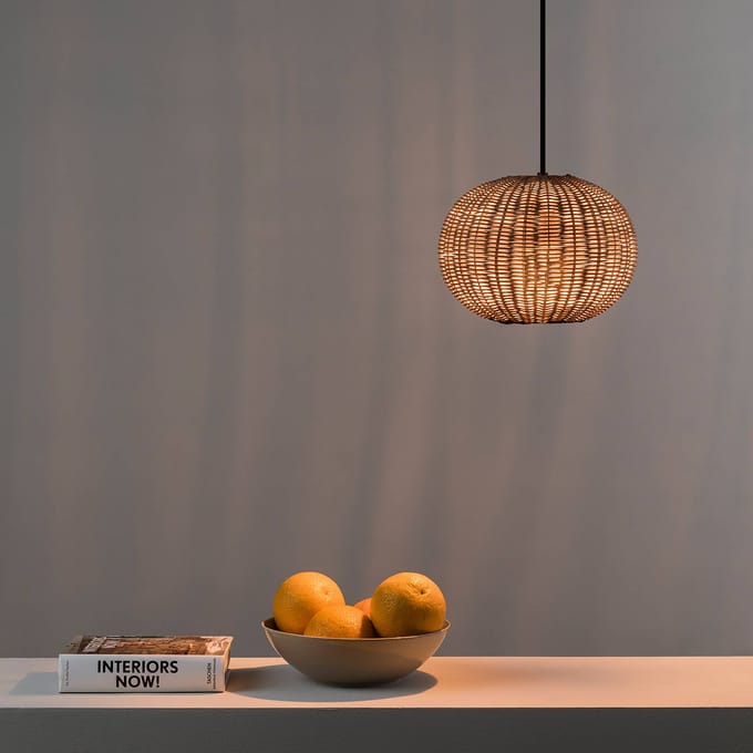 FARO BARCELONA Haka hanglamp met rotan kap, Ø 25 cm