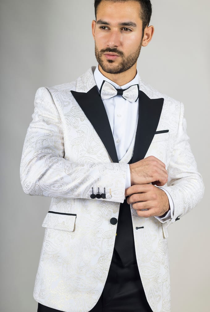 Heren 4-delige Witte Paisley Trouwrroch Tailor Fit