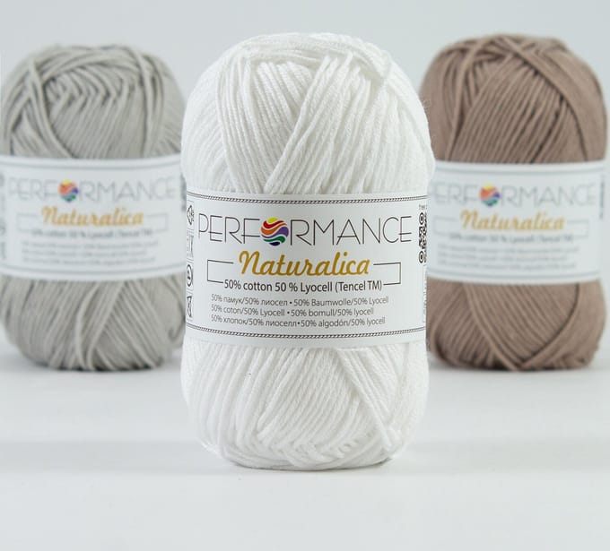 Duurzaam haakgaren Naturalica wit (2013) - katoen en lycocell - 5 bollen