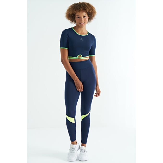 Elastische Crop T-shirt met Ronde Hals