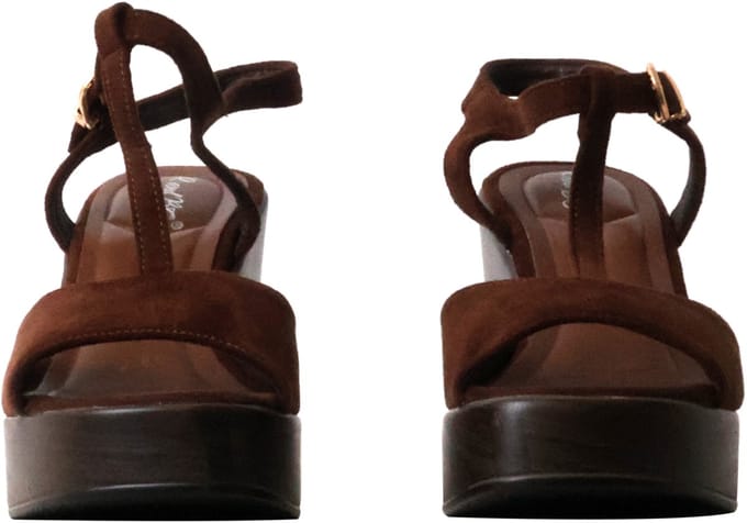 Sandalen met sleehak en bandje van R and Be
