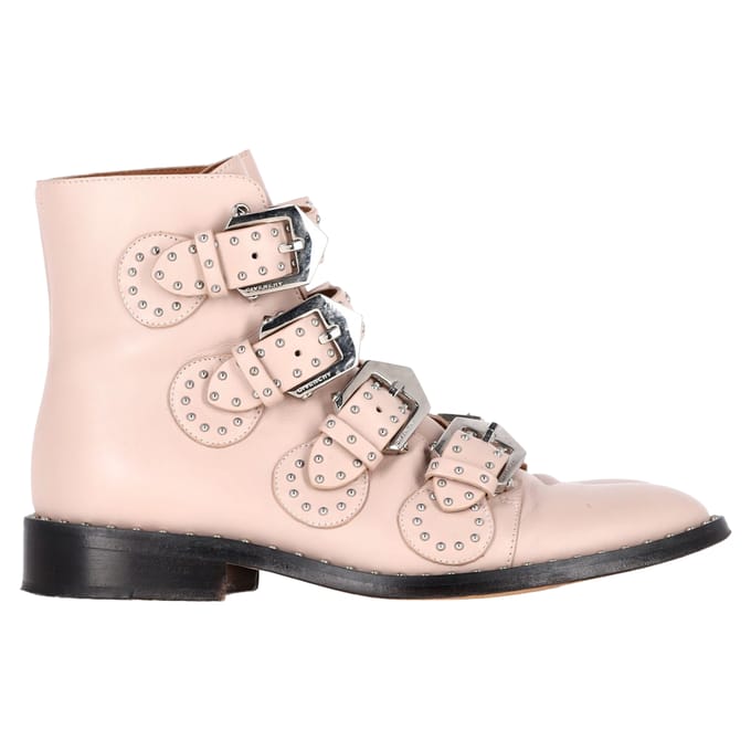Givenchy Gespdetail Studded Enkellaarsjes in Lichtroze Leer