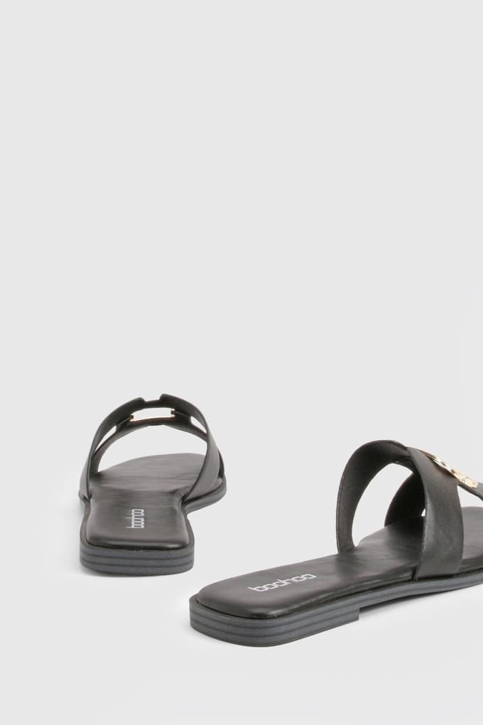 boohoo Dames Metal Trim Cutout Sandals | Black | Maat: 4
