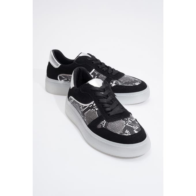 Montero Sneakers Dames