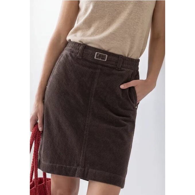 Kniehoge rok van corduroy met gespdetails