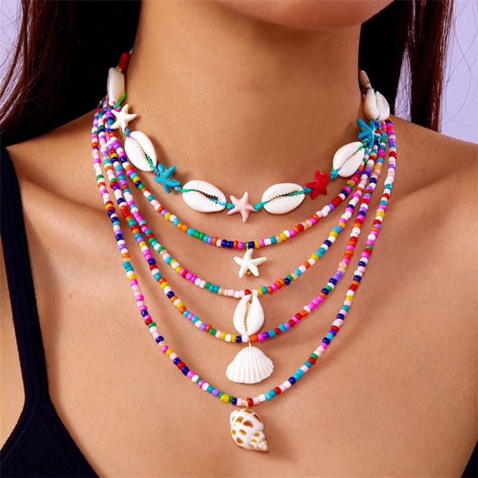 Multilayer ketting kraaltjes muticolor en schelpen