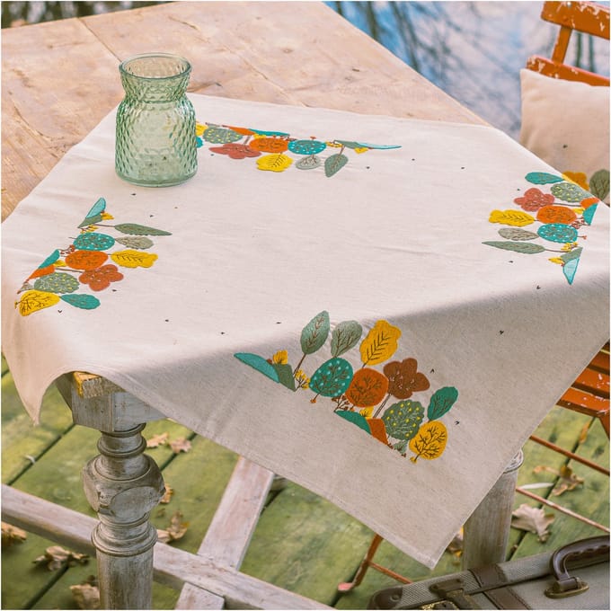 Vervaco - Tafelkleed kit - 72 x 72cm - Herfstbos - PN-0222656