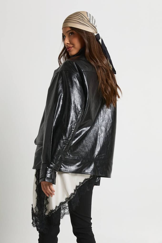 boohoo Dames Bomberjack van namaakleer met teddyvoering | Black | Maat: 10