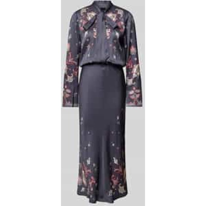 Maxi-jurk met Strikdetail