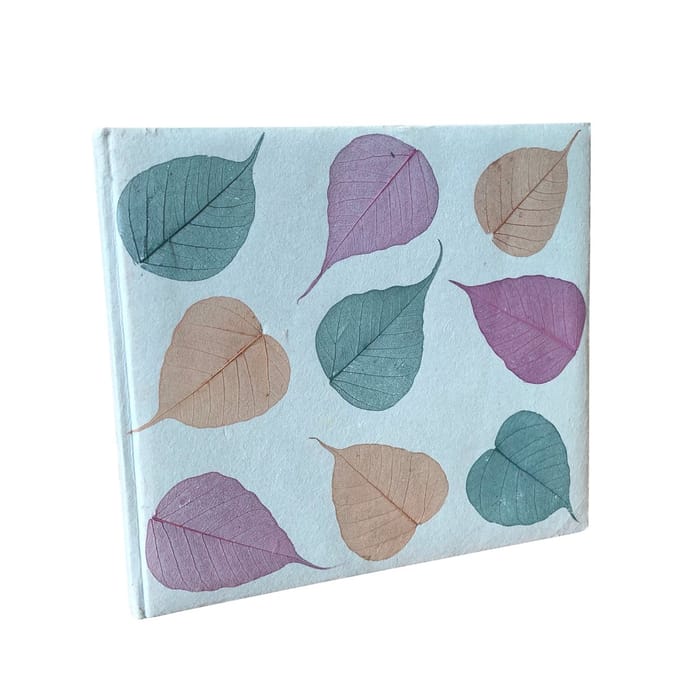 Notitieboek met gekleurde bodhi bladeren 22x24cm