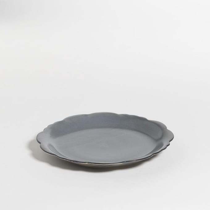 The Table | Attic Dinerbord - Poppy Seed - Donkergrijs - Borden - Dinerborden Ø 26 cm