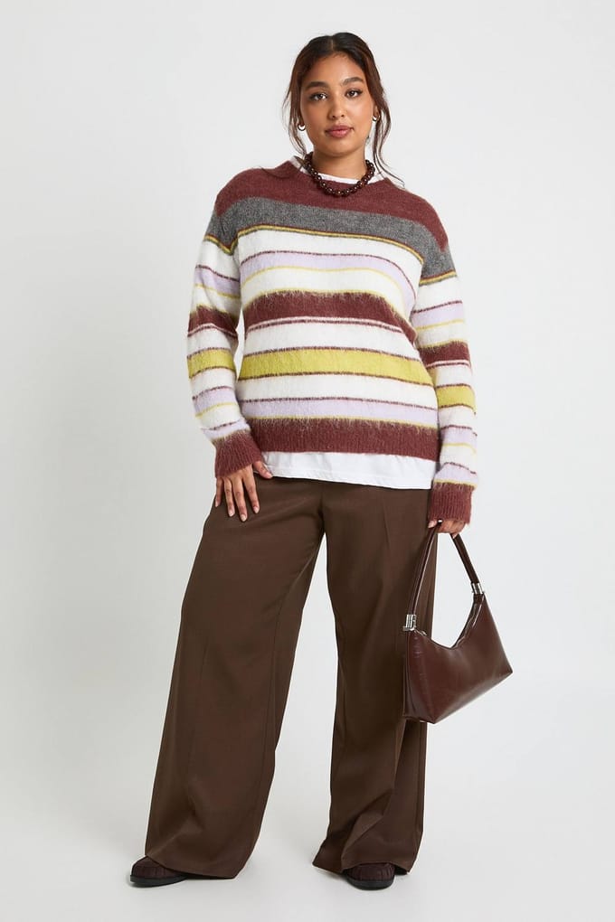boohoo Dames Plus Geborstelde Gebreide Multi-Streep Oversized Crewneck Trui | Maat: 24-26