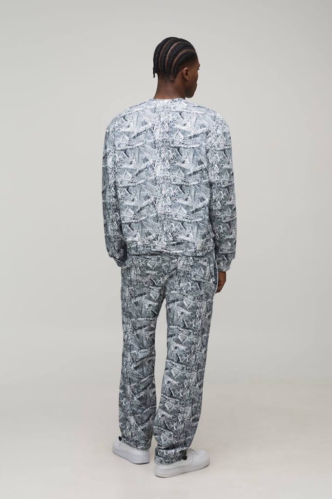 Oversized Boxy Camo sweatshirt met strikdetails op de manchetten, trainingspak | Grey | Size Medium