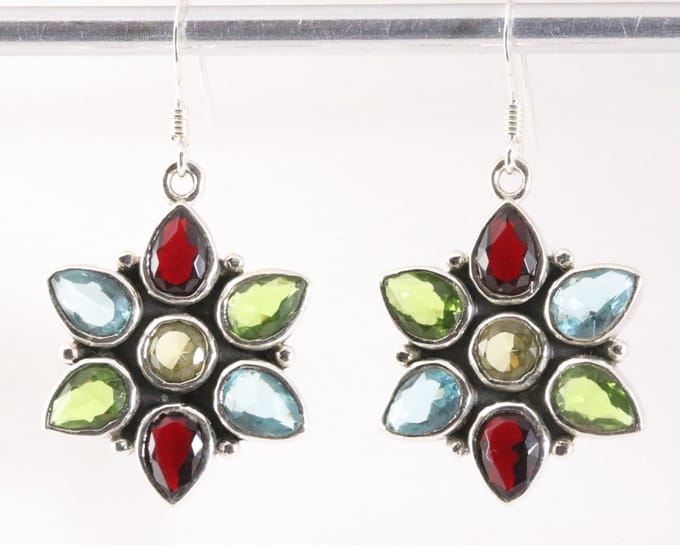 Zilveren oorbellen met multi color edelstenen