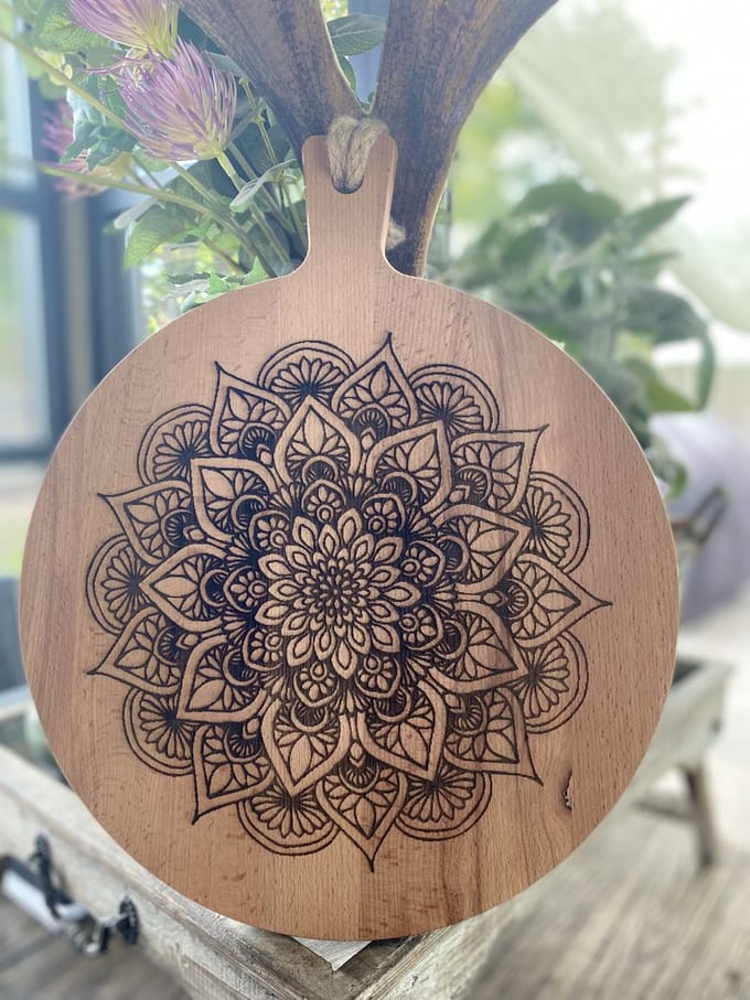 Serveerplank rond 30 cm - mandala