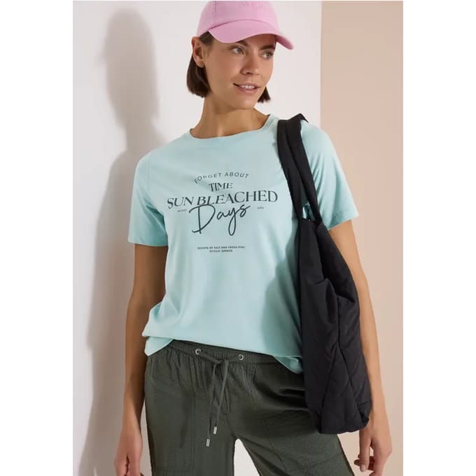 Shirt met boothals en Wording Artwork
