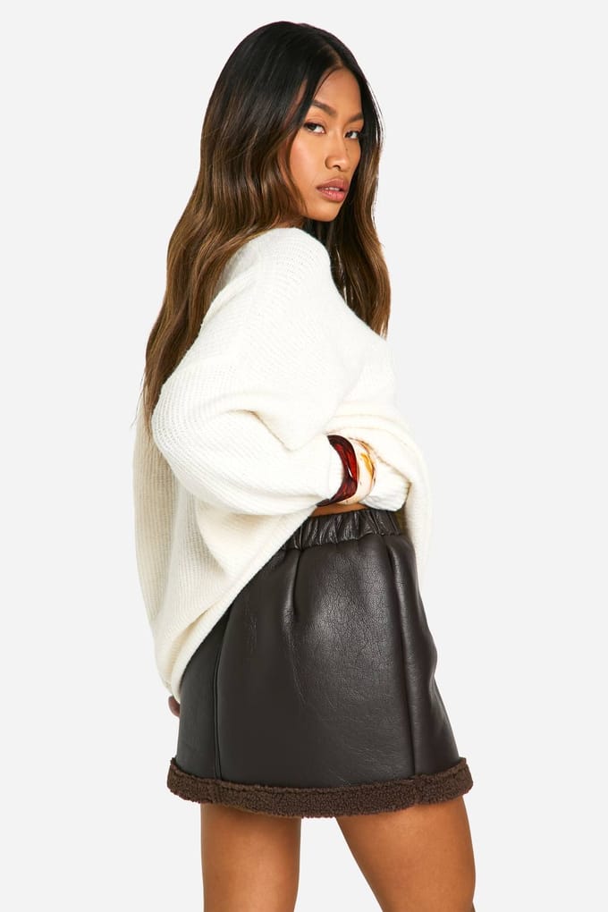 boohoo Dames Teddy Trim Kunstleren Rok | Chocolate | Maat: 10
