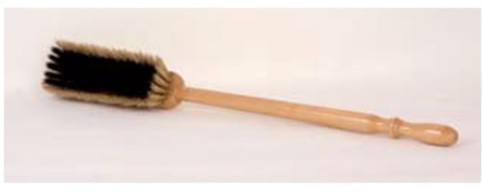 Handstoffer zwart/wit haar 60cm